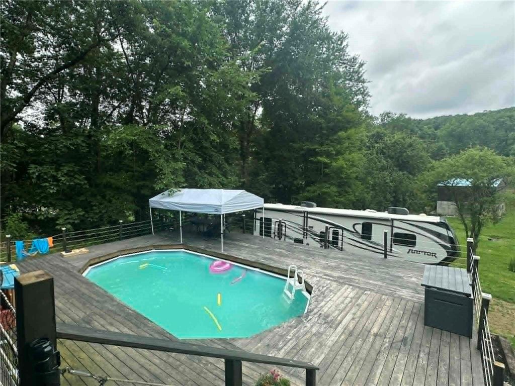 243 Red Bud Rd