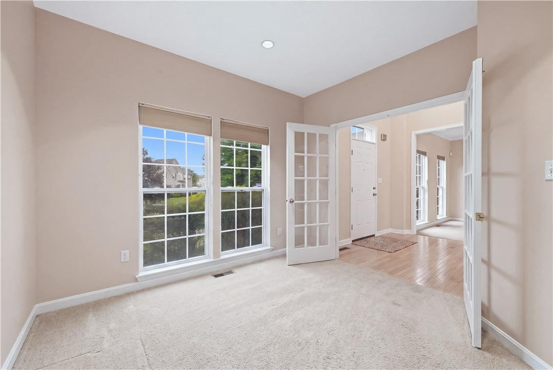 237 Field Club Cir