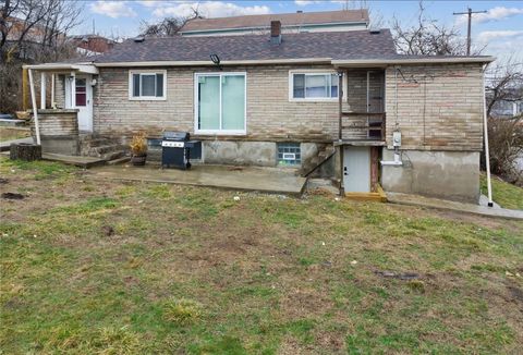 Photo of 4430 Bowes Ave, West Mifflin, PA 15122 (MLS # 1752093)
