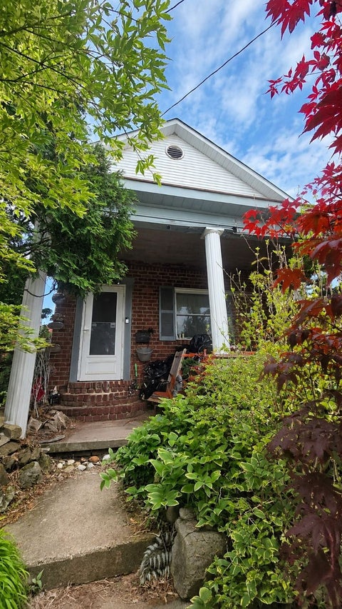 Photo for 123 Longfellow Street