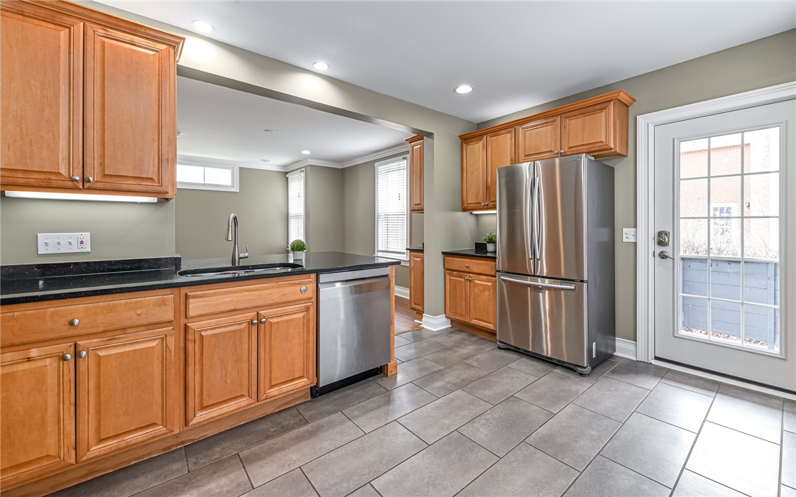 608 Broad St St, Sewickley, Pennsylvania image 11