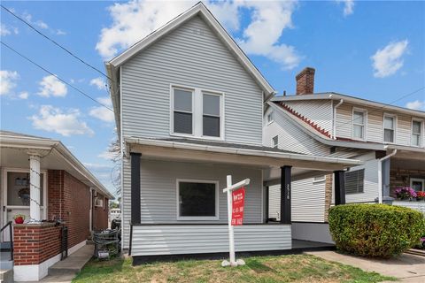 Photo of 2518 Cleveland St, Mckeesport, PA 15132 (MLS # 1729146)