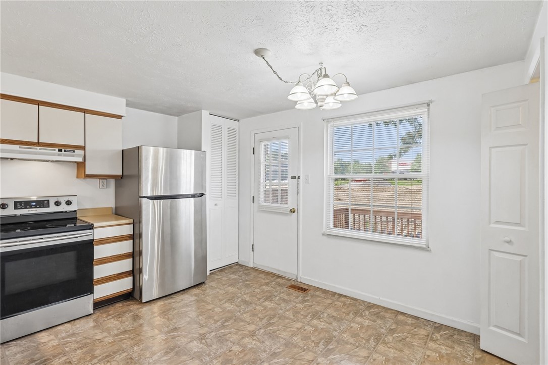 321 Laporte Ct