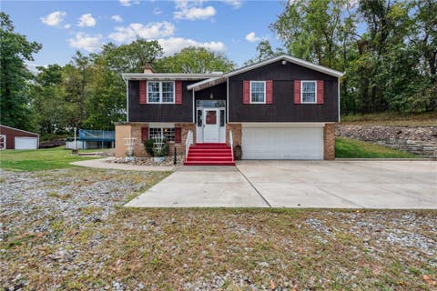 Photo for 109 Courtney Dr