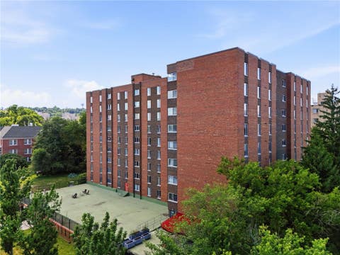 Photo of 5 Bayard Rd #104, Pittsburgh, PA 15213 (MLS # 1761340)