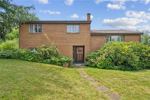 471 Colonial Dr Monroeville PA 15146