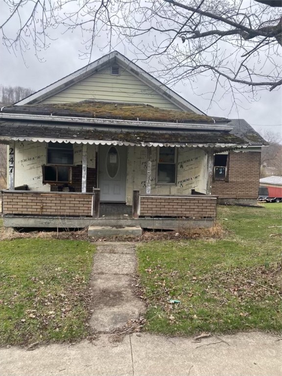 247 Main St