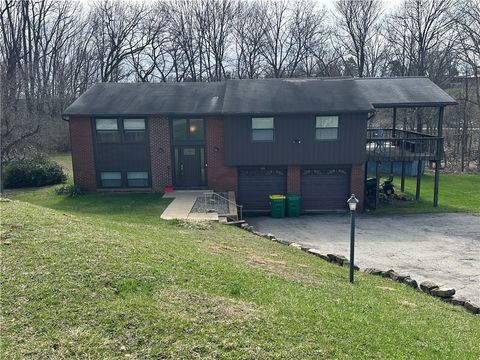 Photo of 106 Van Mar Dr, Butler, PA 16001 (MLS # 1745970)