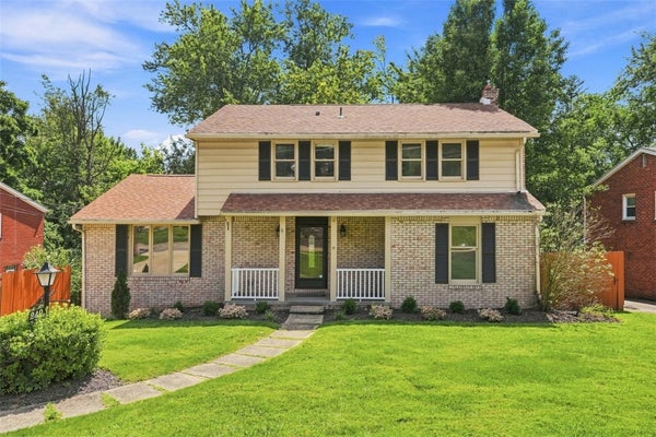 240 SHAFER RD, CORAOPOLIS, PA 15108 - Image f09d5dcf3e0fbf617d776e855470c5b1/2700263670