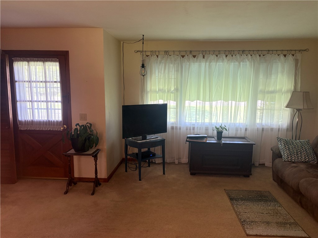 205 S Keel Ridge Rd. Rd, Hermitage, Pennsylvania image 4