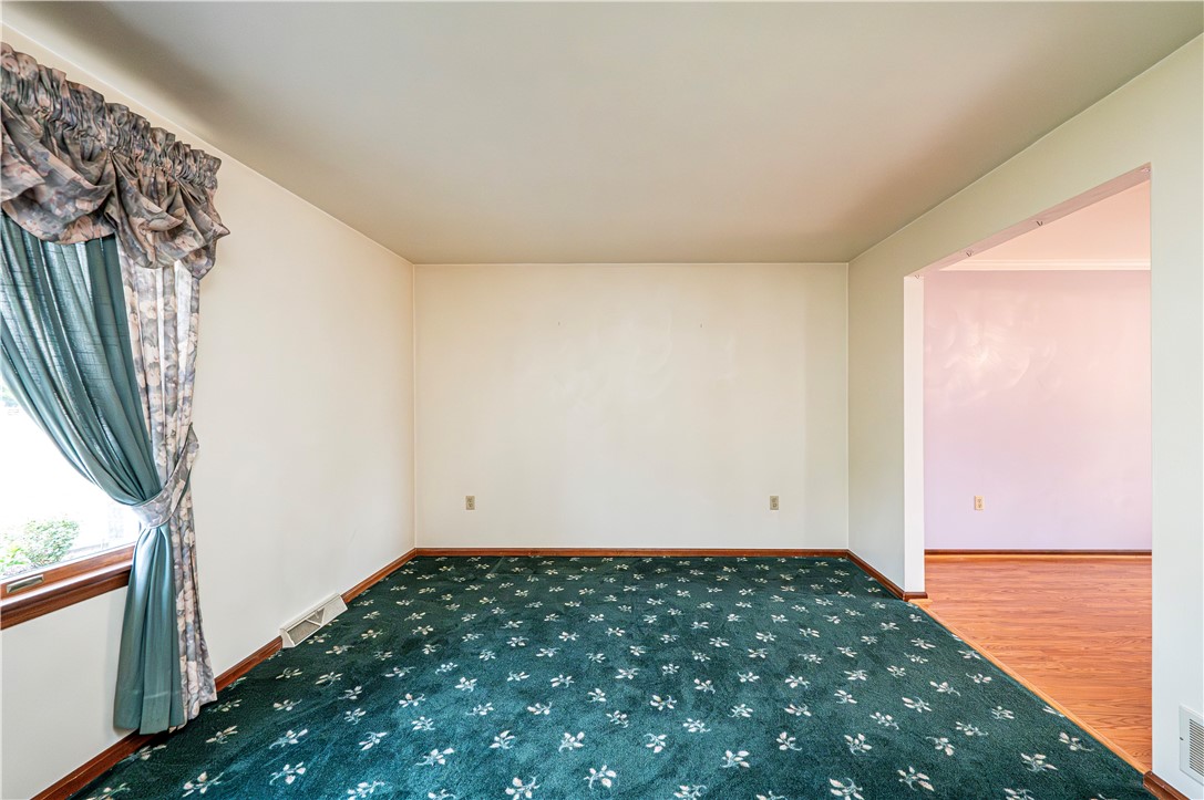 Penn Twp - Wml, Pennsylvania 15642, United States, 4 Bedrooms Bedrooms, ,3 BathroomsBathrooms,Residential,Pending,50957