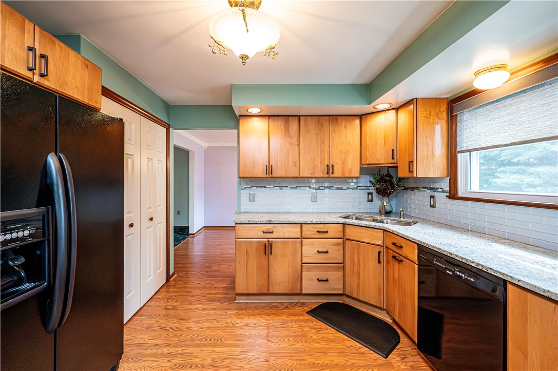 Penn Twp - Wml, Pennsylvania 15642, United States, 4 Bedrooms Bedrooms, ,3 BathroomsBathrooms,Residential,Pending,50957