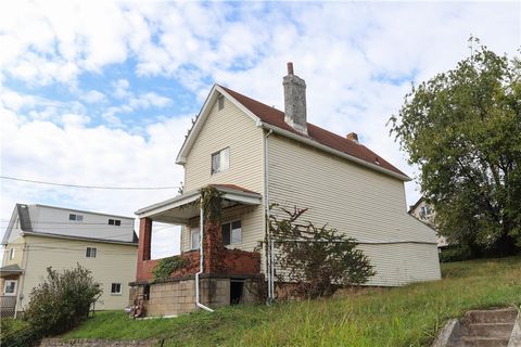Photo of 906 Florence Ave, East Mc Keesport, PA 15035 (MLS # 1726564)