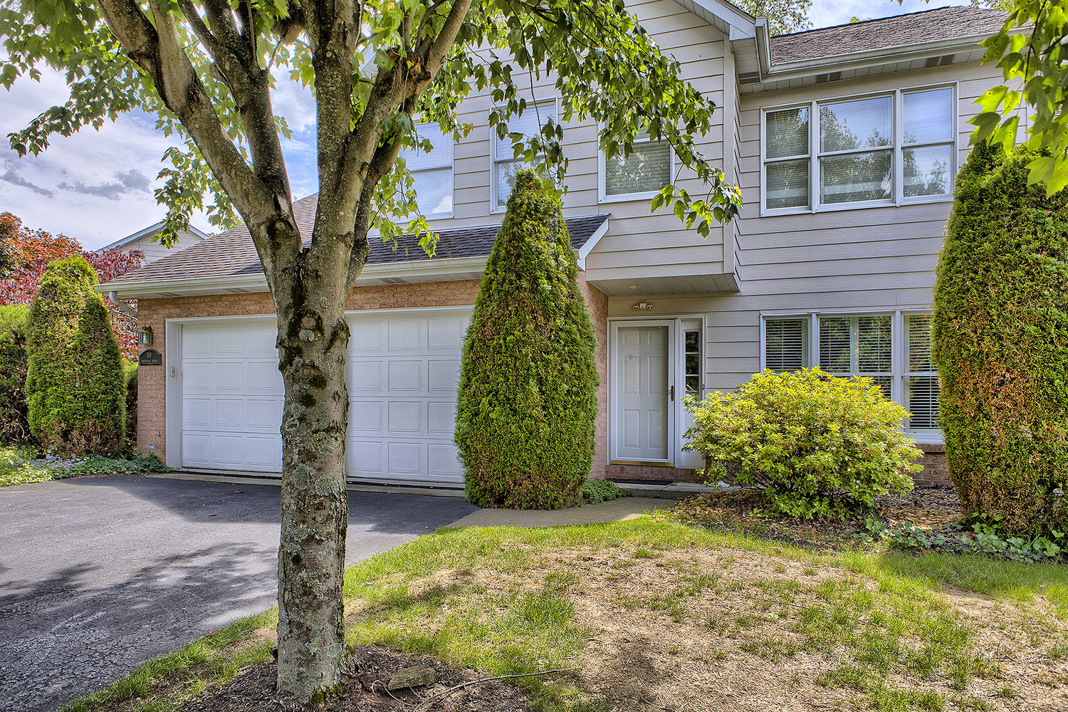 50 Lakeridge Drive
