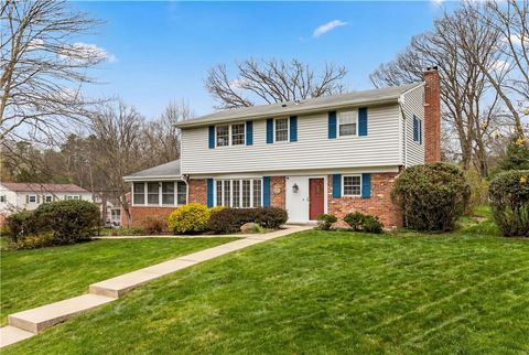 9460 Doral Dr McCandless PA 15237