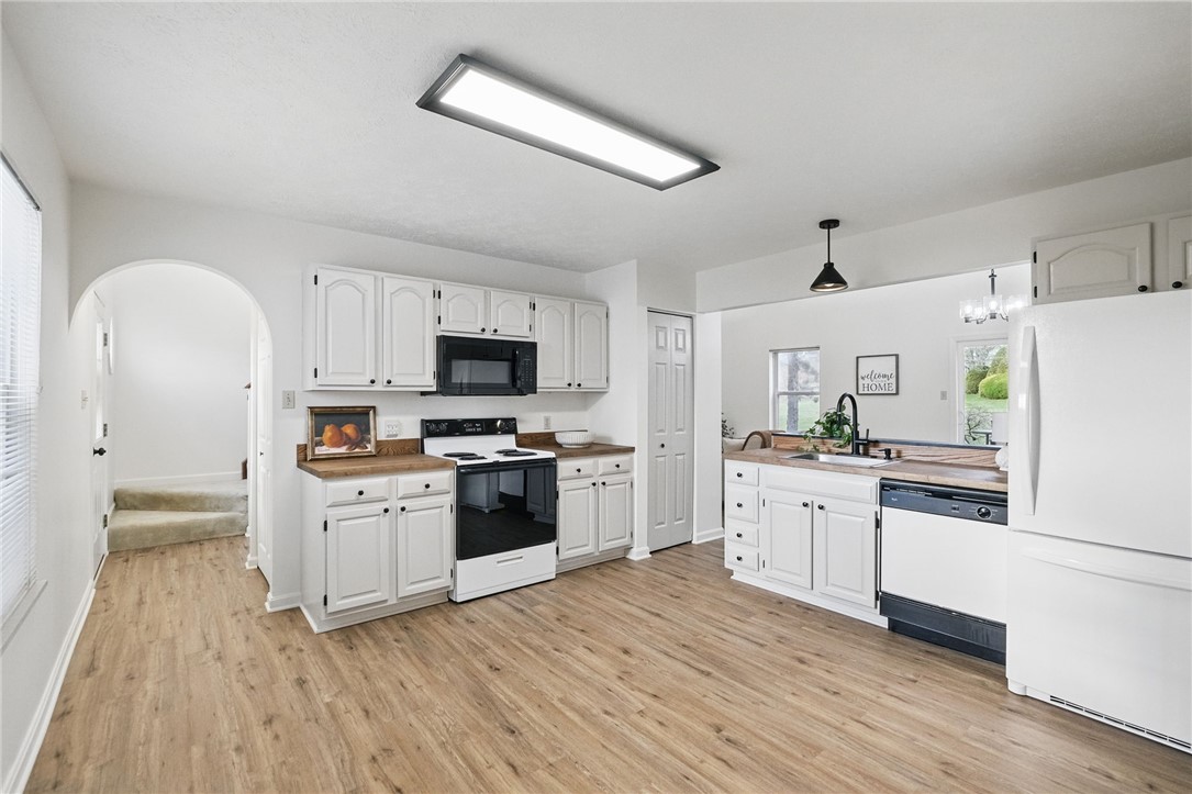 1445 Lexington Drive Dr, Cecil, Pennsylvania image 10