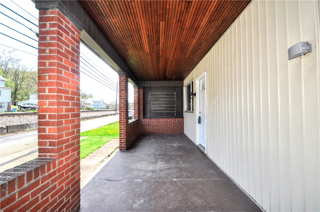 610 2nd Ave Ave, Sutersville, Pennsylvania image 3