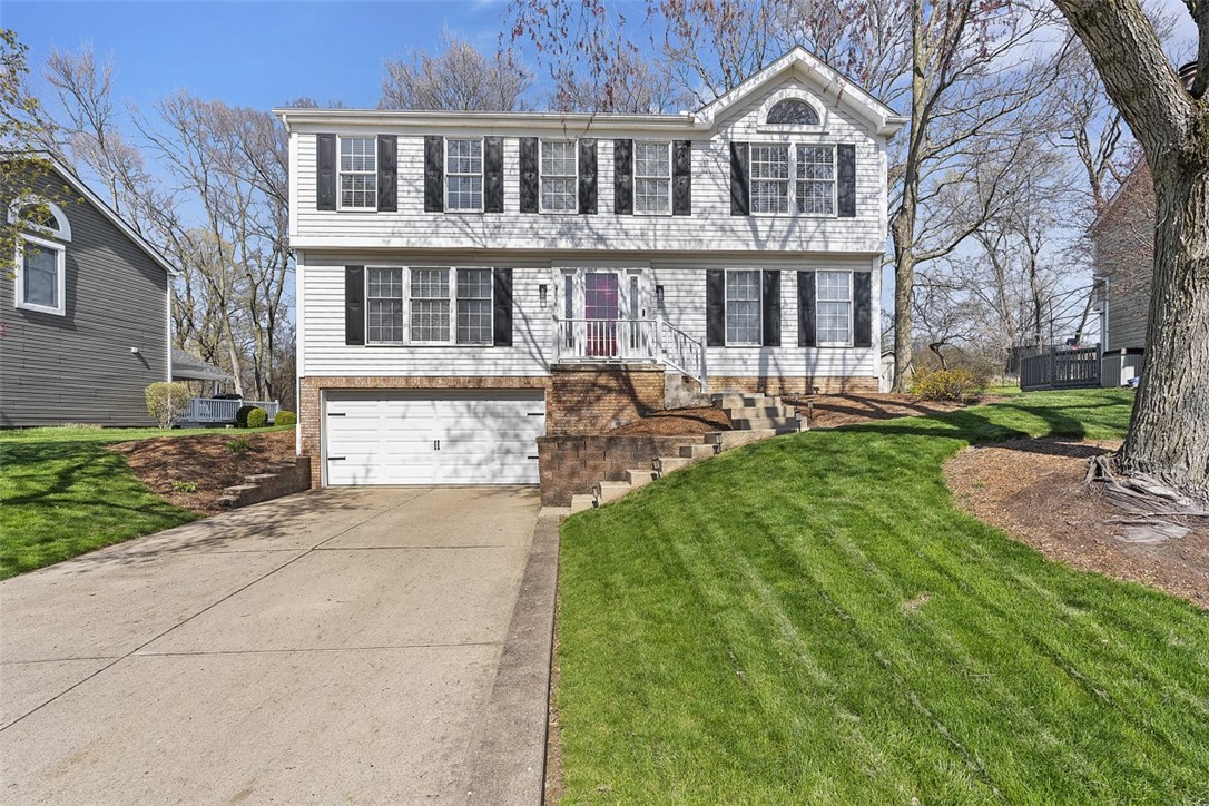 158 Edgemeade Dr Dr, Monroeville, Pennsylvania image 2