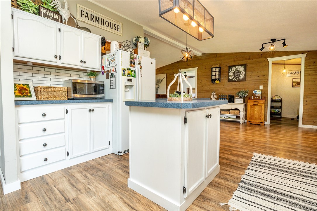 454 Old Sharon Rd
