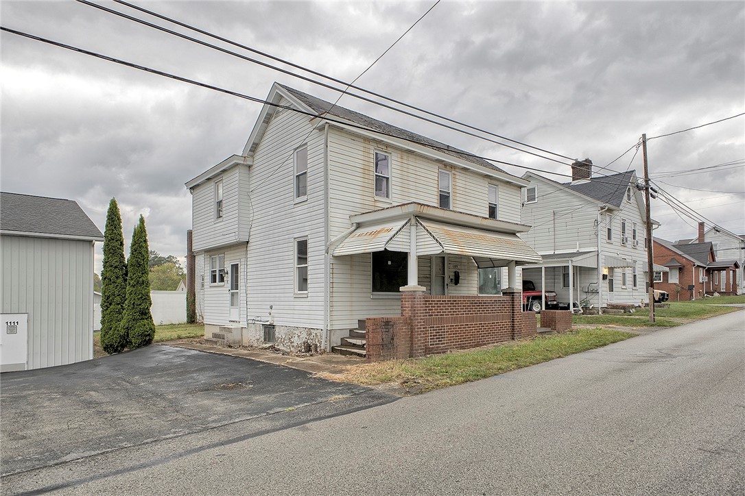 1109 Wood St St, Latrobe, Pennsylvania image 1