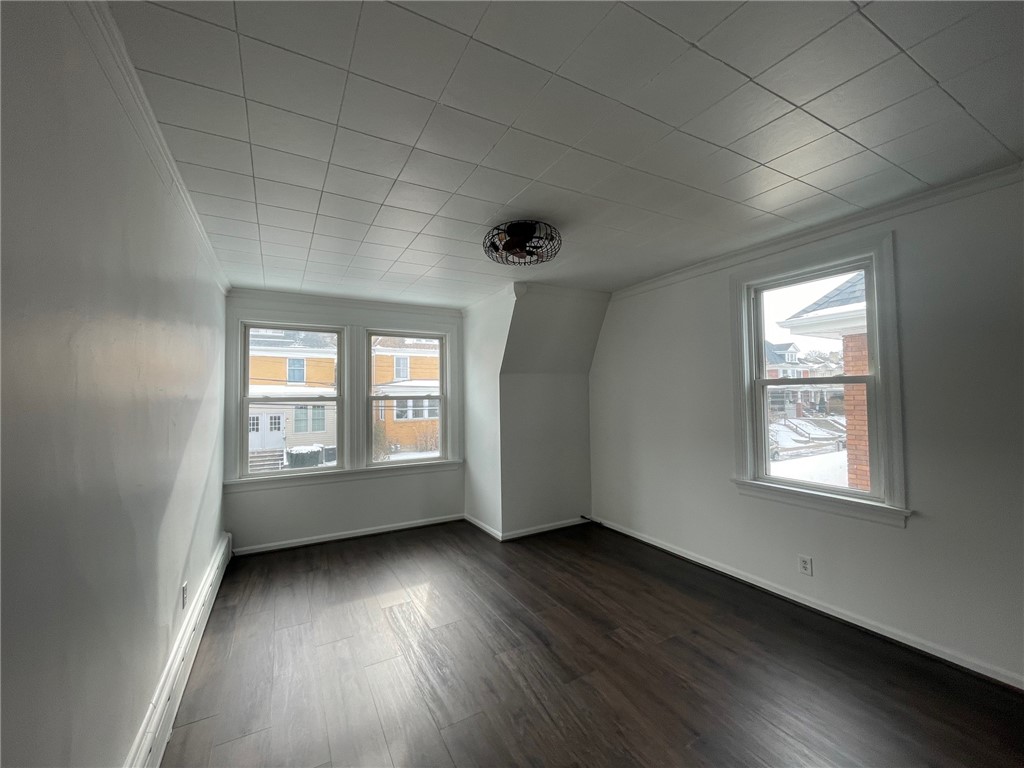 Dormont, Pennsylvania 15216, United States, 4 Bedrooms Bedrooms, ,1 BathroomBathrooms,Residential,Active,4653