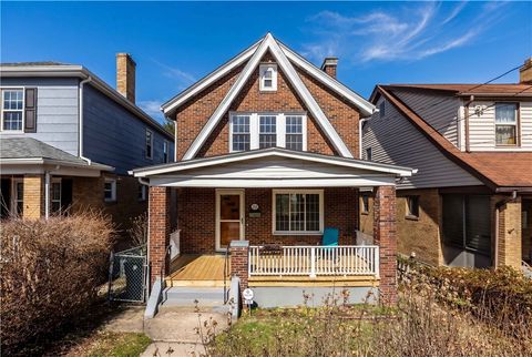 Photo of 240 Ridgewood Ave, Pittsburgh, PA 15229 (MLS # 1742974)