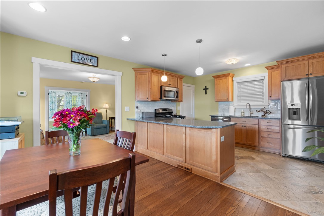 376 College Avenue Ave, Oakmont, Pennsylvania image 11