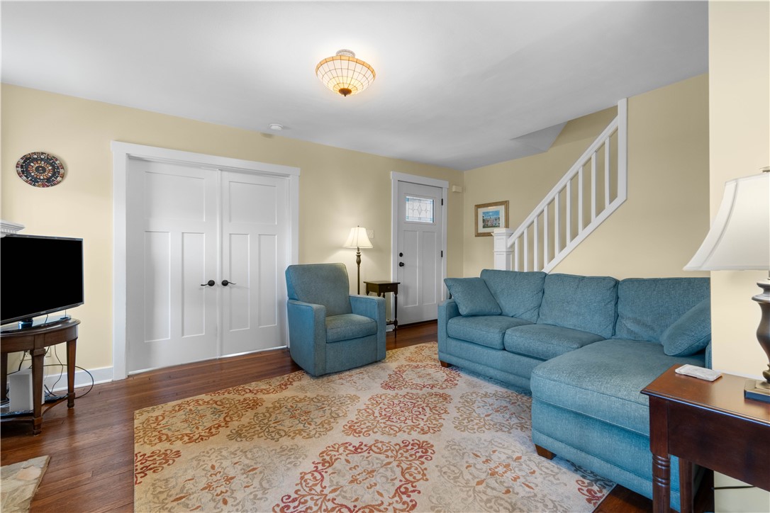 376 College Avenue Ave, Oakmont, Pennsylvania image 6
