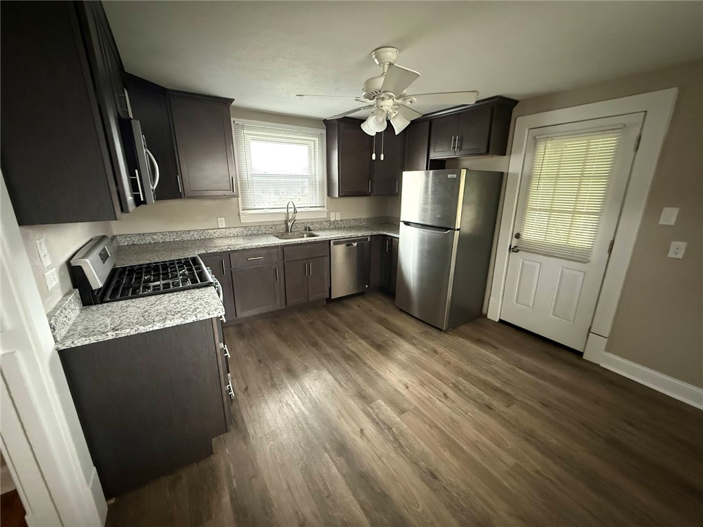 626 Park St, California, Pennsylvania image 7