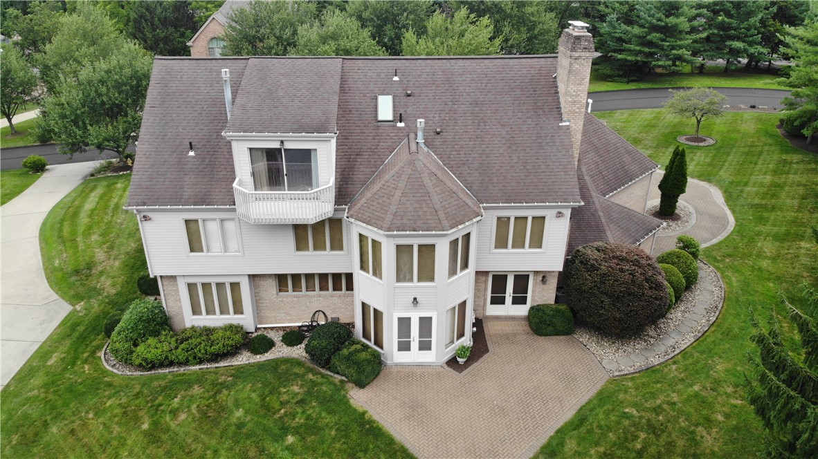 2644 Carriage House Dr