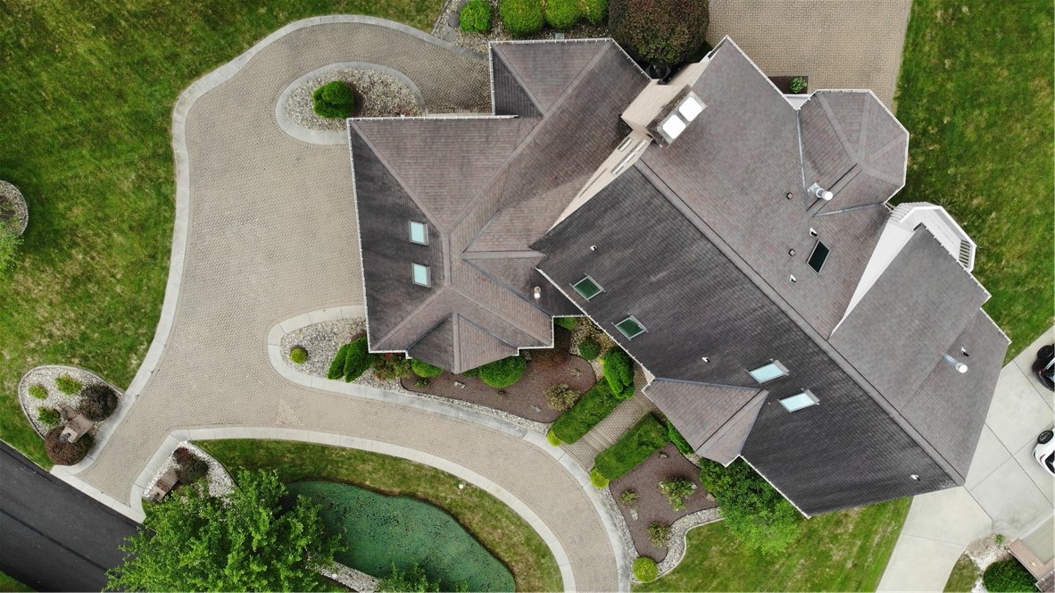 2644 Carriage House Dr