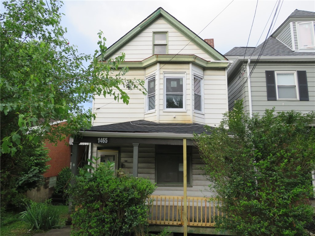 1465 Steuben St