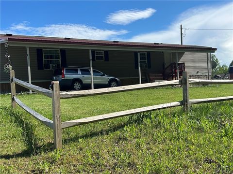582 State Rt. 271 Ligonier Twp PA 15658