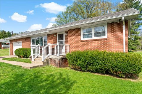 Photo of 56 Spring Valley Rd Dr, Washington, PA 15301 (MLS # 1751067)