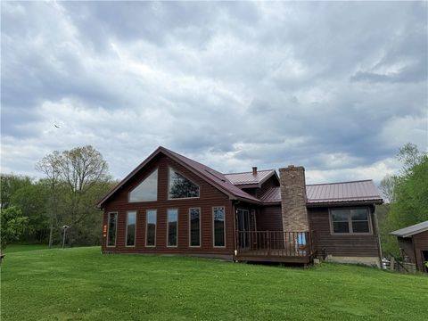Photo of 242 Tait Rd, Mercer, PA 16137 (MLS # 1752832)