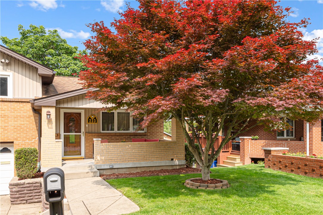 223 Spartan Dr Dr, Monroeville, Pennsylvania image 2