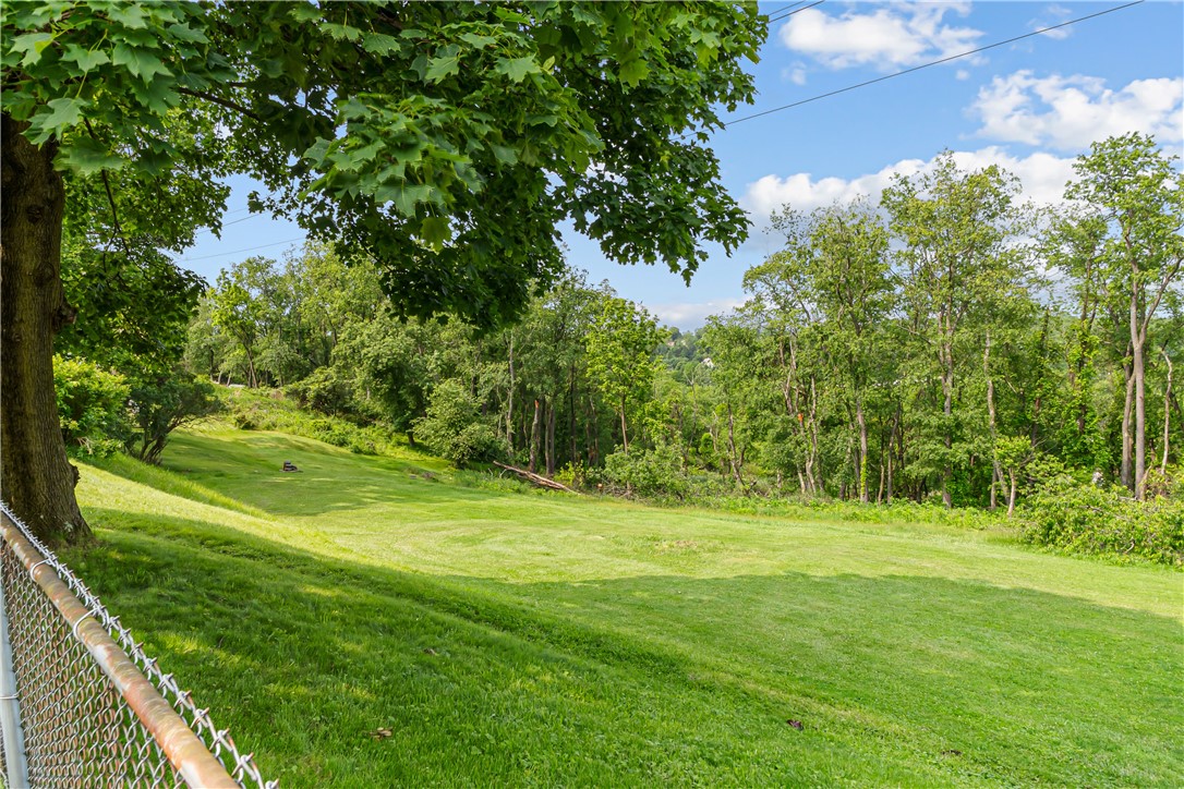 223 Spartan Dr Dr, Monroeville, Pennsylvania image 33