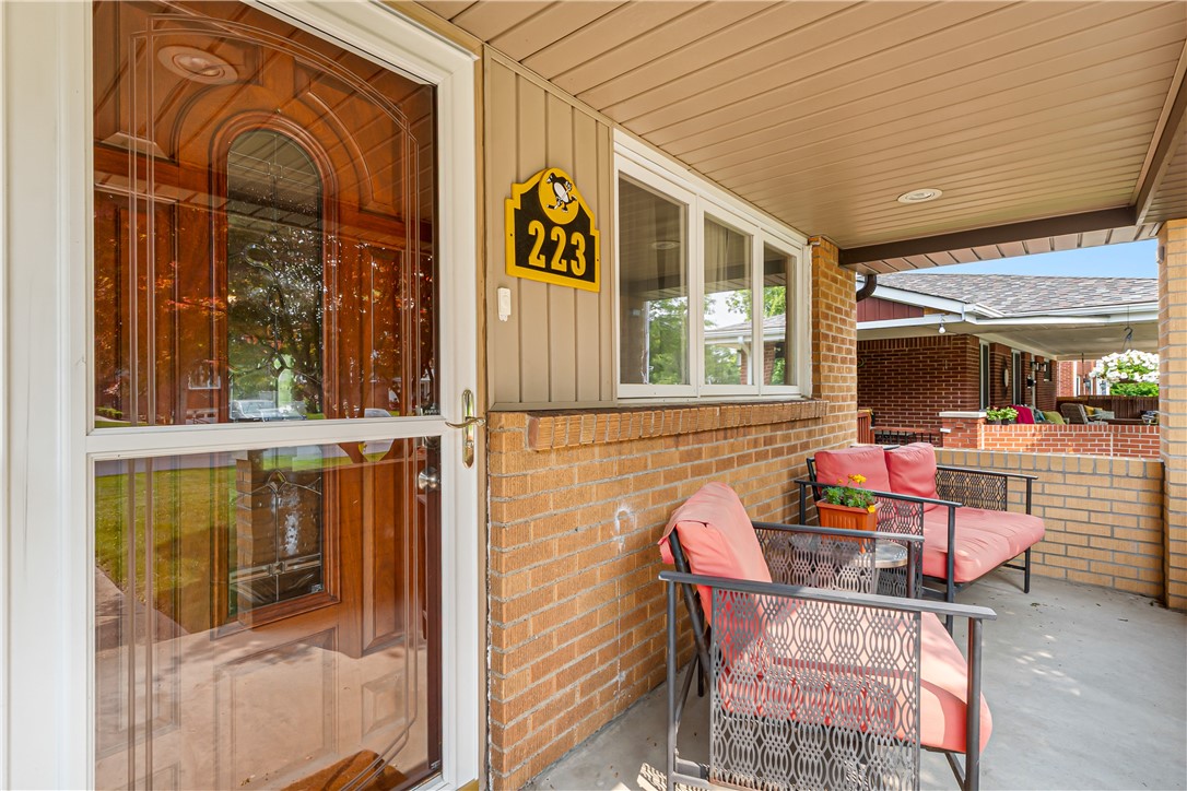 223 Spartan Dr Dr, Monroeville, Pennsylvania image 3