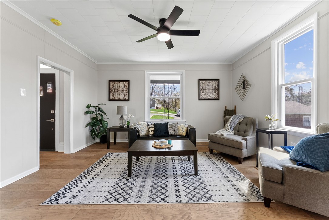 215 Pillow Ave Ave, Cheswick, Pennsylvania image 3