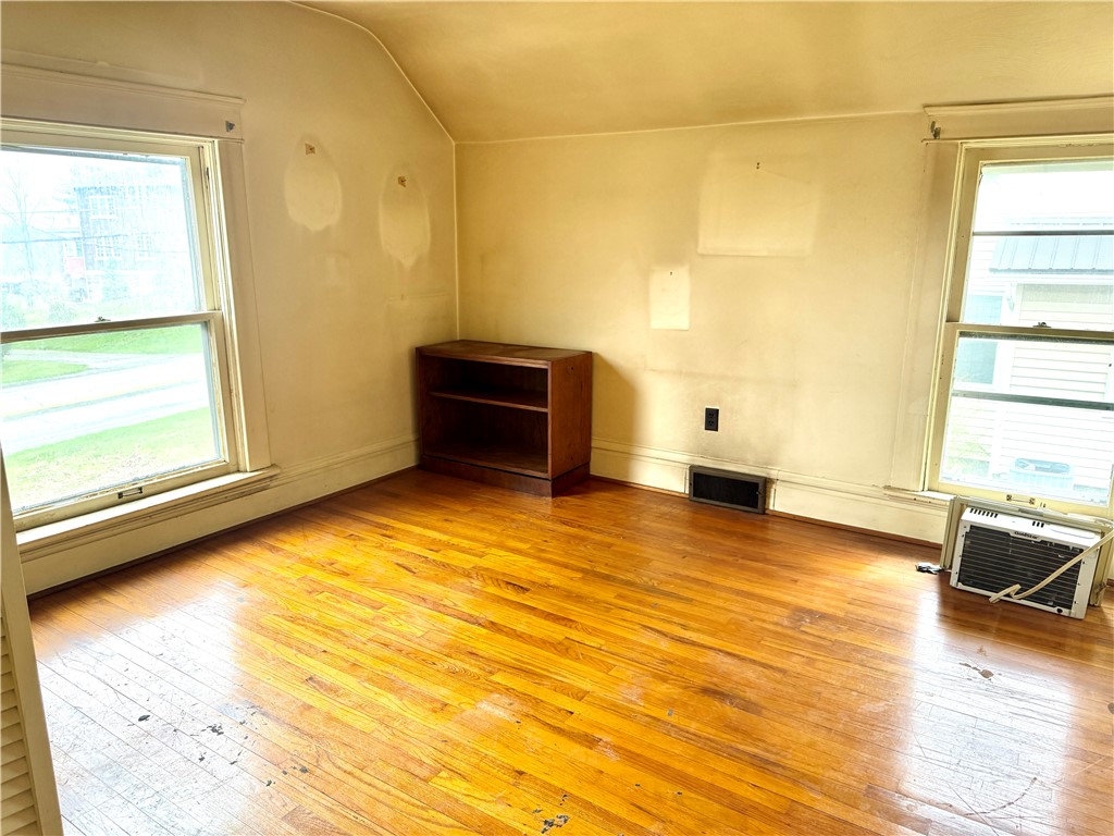 Twp Of But SE, Pennsylvania 16002, United States, 3 Bedrooms Bedrooms, ,2 BathroomsBathrooms,Residential,Active,107115