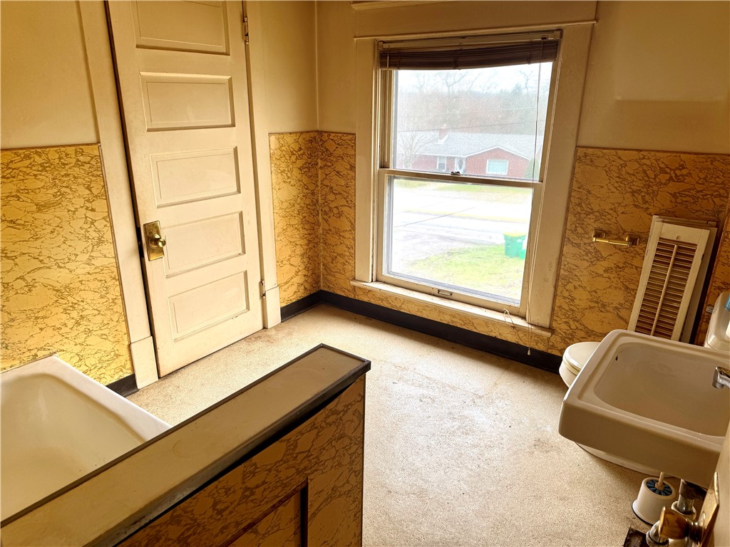 Twp Of But SE, Pennsylvania 16002, United States, 3 Bedrooms Bedrooms, ,2 BathroomsBathrooms,Residential,Active,107115