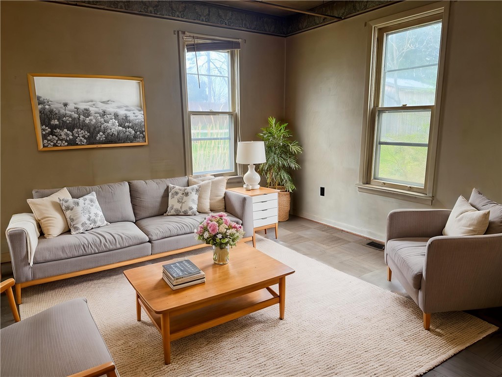 Twp Of But SE, Pennsylvania 16002, United States, 3 Bedrooms Bedrooms, ,2 BathroomsBathrooms,Residential,Active,107115