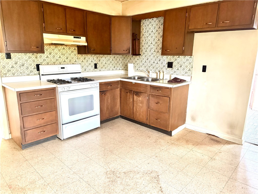 Twp Of But SE, Pennsylvania 16002, United States, 3 Bedrooms Bedrooms, ,2 BathroomsBathrooms,Residential,Active,107115