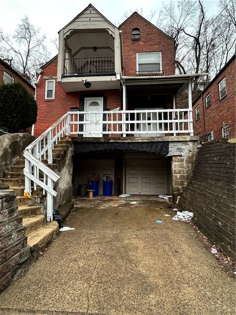 Photo of 3825 Beechwood Blvd, Pittsburgh, PA 15217 (MLS # 1747442)
