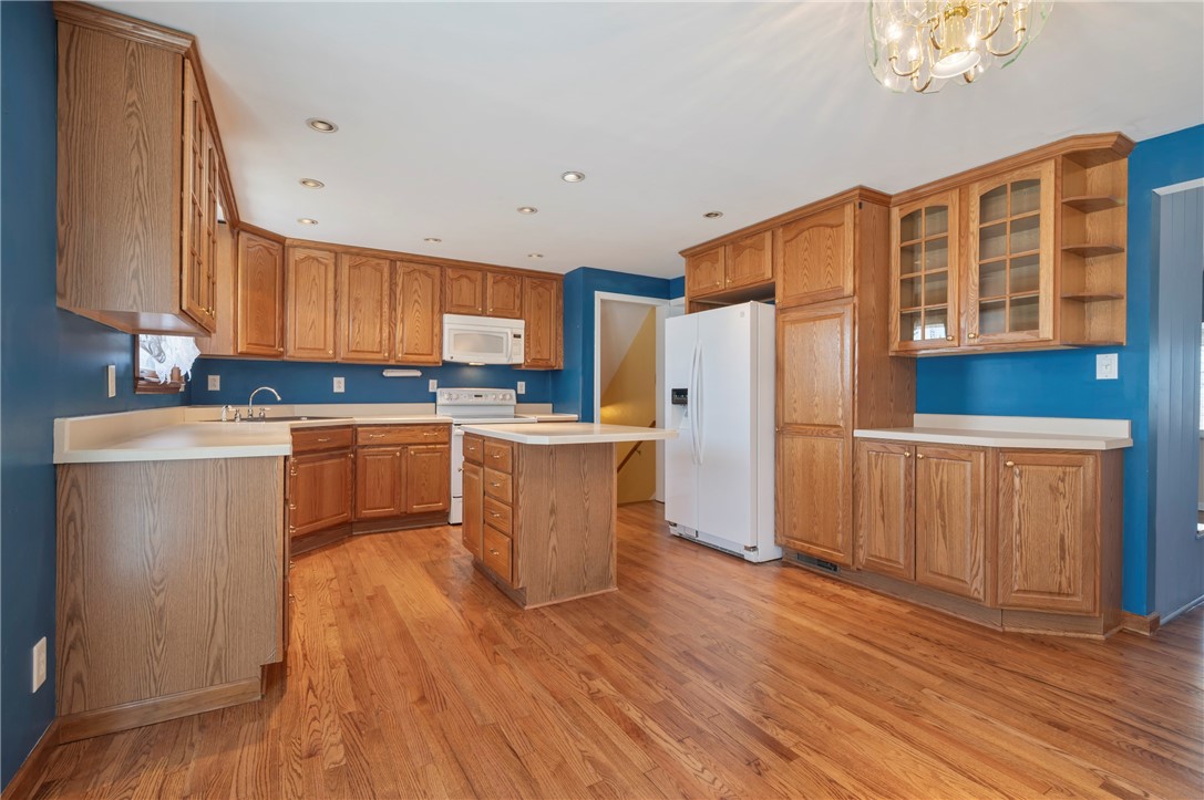4451 E Lawnview Ave Ave, Whitehall, Pennsylvania image 11