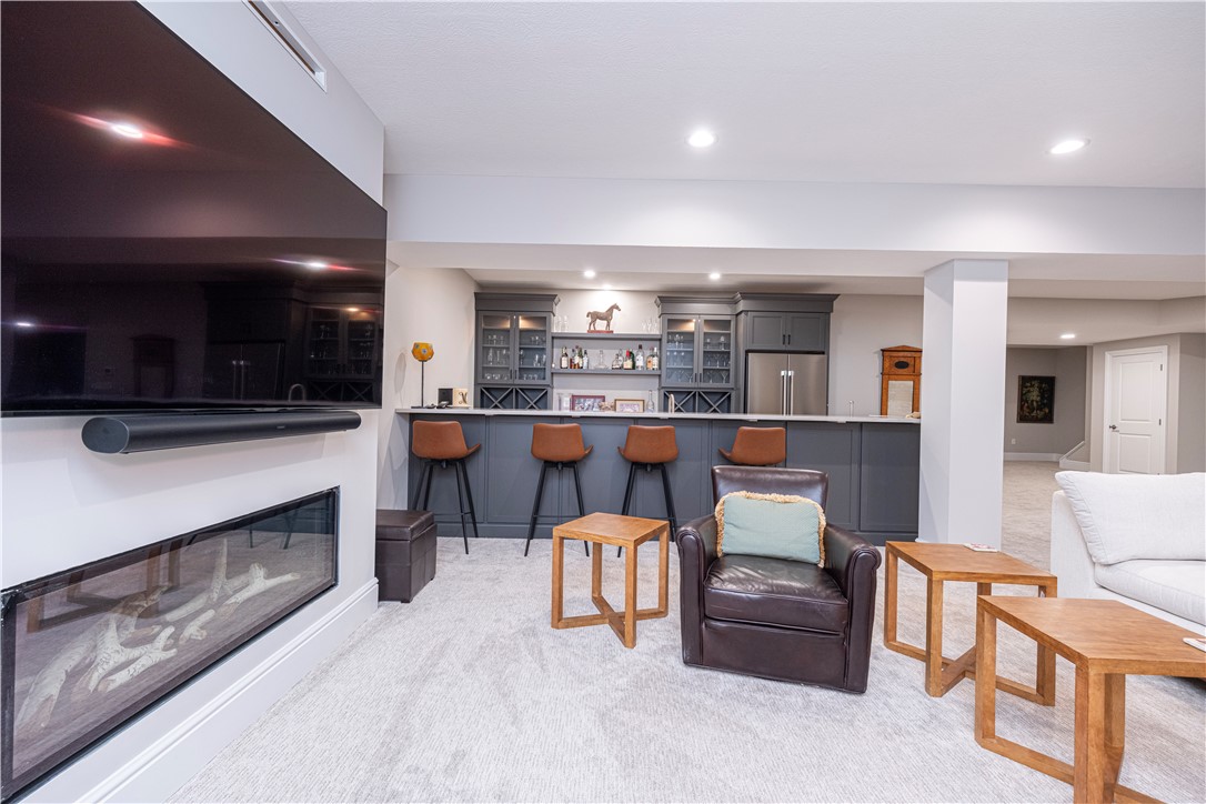 Pine Twp, Pennsylvania 15090, United States, 4 Bedrooms Bedrooms, ,4 BathroomsBathrooms,Residential,Pending,204556