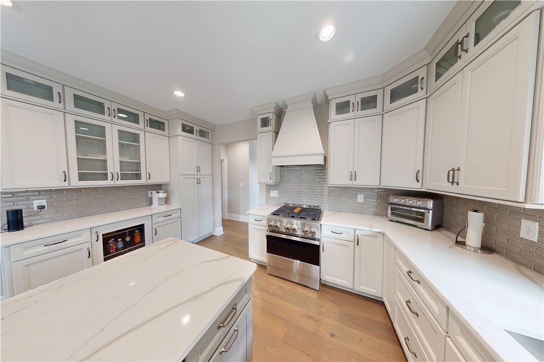 Pine Twp, Pennsylvania 15090, United States, 4 Bedrooms Bedrooms, ,4 BathroomsBathrooms,Residential,Pending,204556