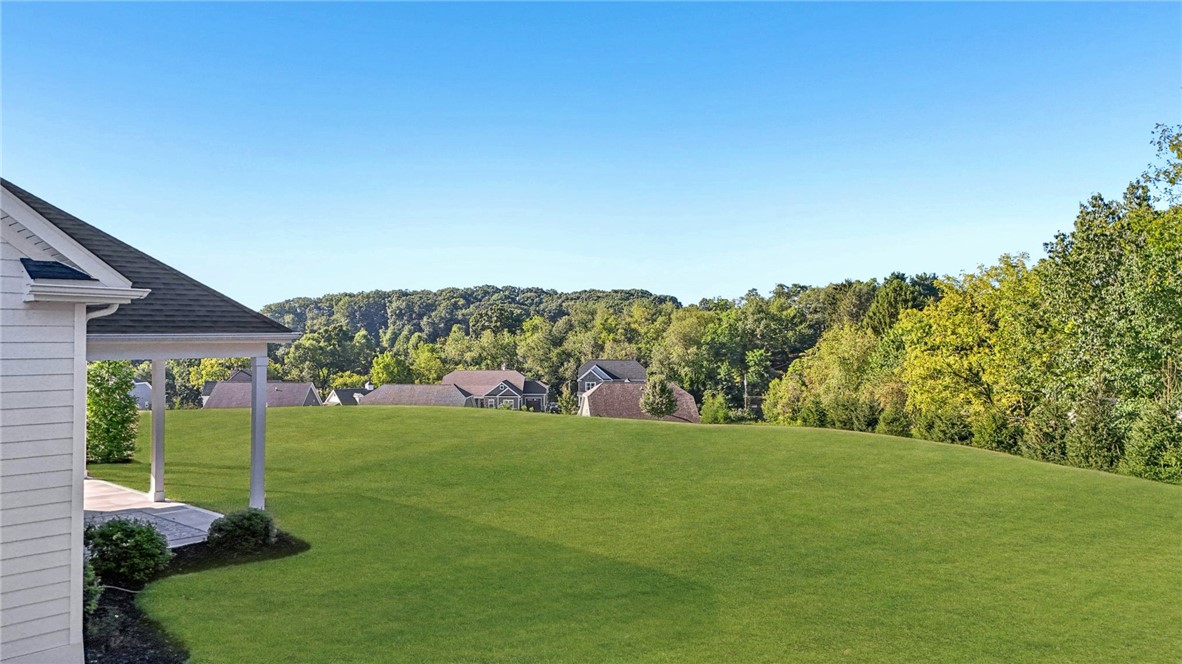 Pine Twp, Pennsylvania 15090, United States, 4 Bedrooms Bedrooms, ,4 BathroomsBathrooms,Residential,Pending,204556