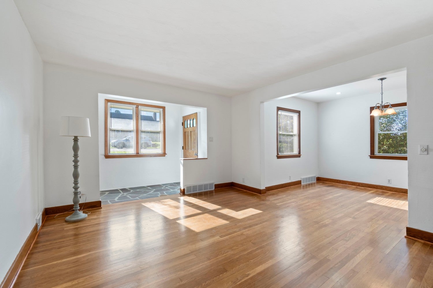 339 Center Road
