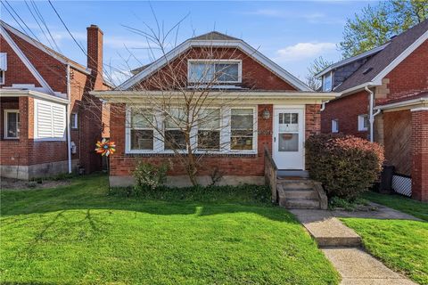 Photo of 3014 Vernon Ave, Pittsburgh, PA 15227 (MLS # 1748383)